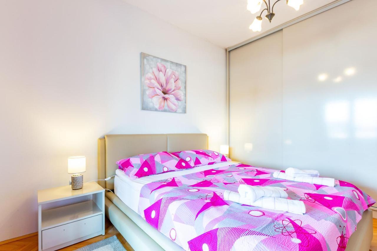 Rs Two Bedroom Apartment Sukošan المظهر الخارجي الصورة