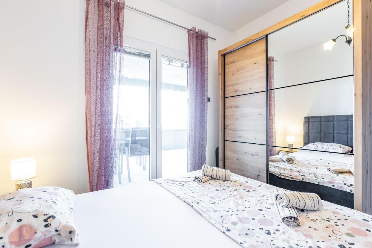 Rs Two Bedroom Apartment Sukošan المظهر الخارجي الصورة
